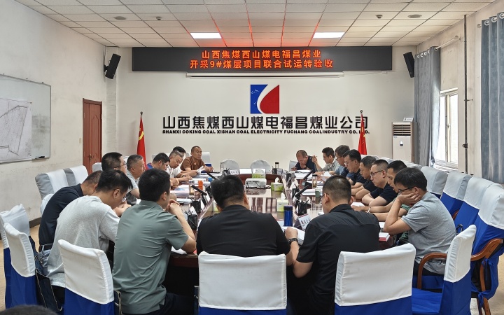 李锐_副本.jpg