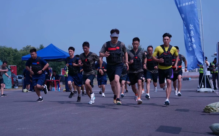 微信图片_2025-10-24_172215_735_副本.jpg